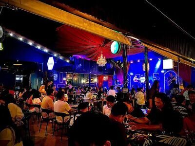 Ratsiniyom Sakon Bar