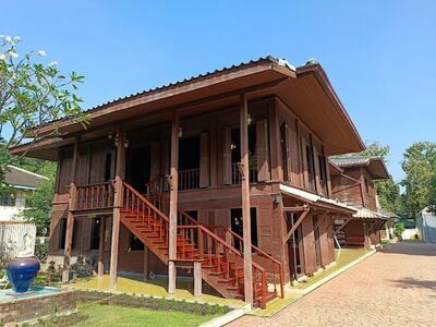 The Chalerm Phra Kiat City Museum