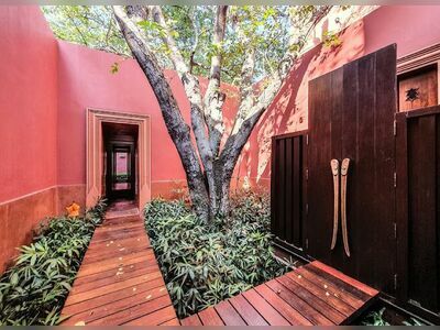 THE BARAI Spa and Residential Suites