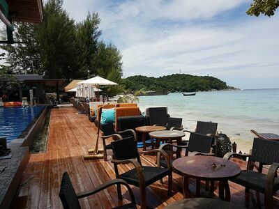 Akira Lipe Resort