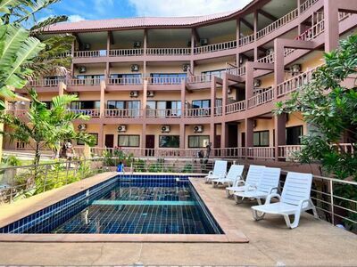 Haad Yao Bayview Resort & Spa