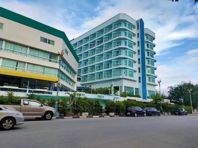 Viang Tak Riverside Hotel