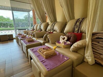Oroma Massage
