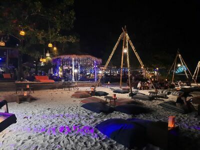 Art Beach Club