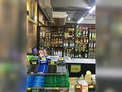 Phat Market) in Koh Lipe