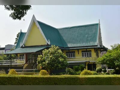 Wat Bo Sot Manee Sri Bunrueang
