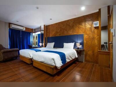 Vince Sakon Hotel