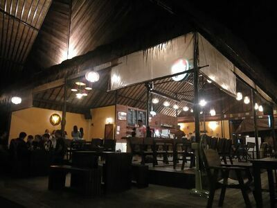 Phoenix Restaurant & Beach Bar