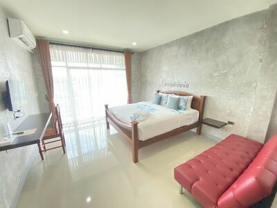 Hug Sakon Nakhon Hotel