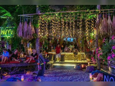 Maya Bar