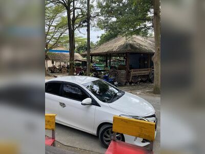 Phukrit Taxi Service and Car Rental