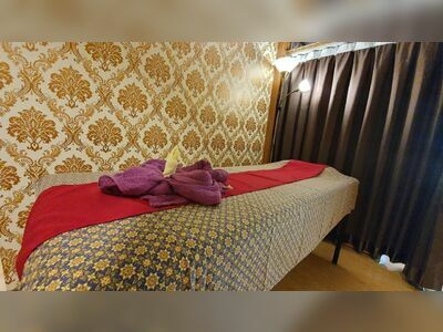 INTRA Massage & Spa
