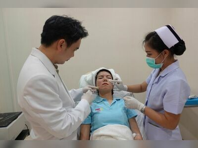 Doctor Daojai and Doctor Sompong Clinic