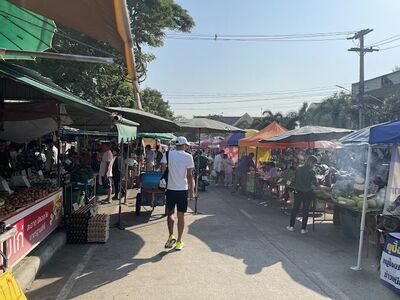 Khun Nai Market