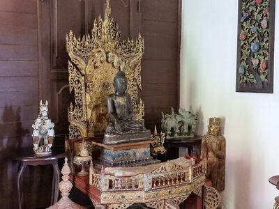 The Chalerm Phra Kiat City Museum
