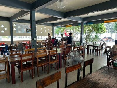 Jim-Daeng Restaurant