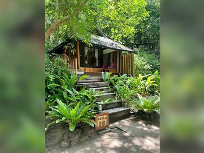 Captain Hook Resort
