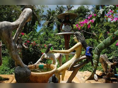 Somchai's Love Garden
