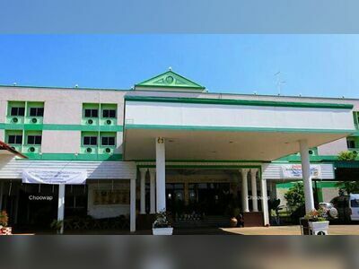 Sakol Grand Palace Hotel