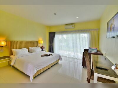 Southgate Residence