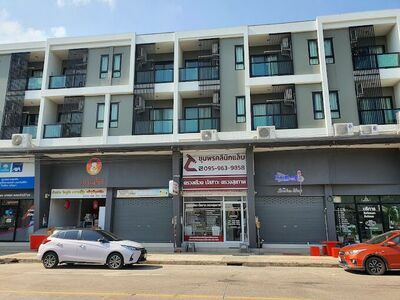 Chumphon Clinic Lab - Medical Technology Clinic