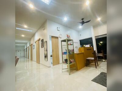 Dental Chumphon (Yaek Coke)