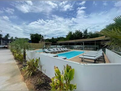 Puk's Palace and Day Club