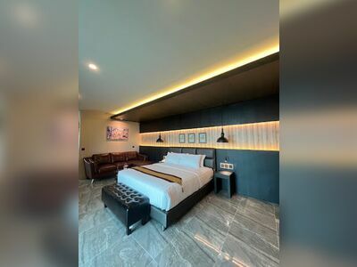 The Room Boutique Hotel