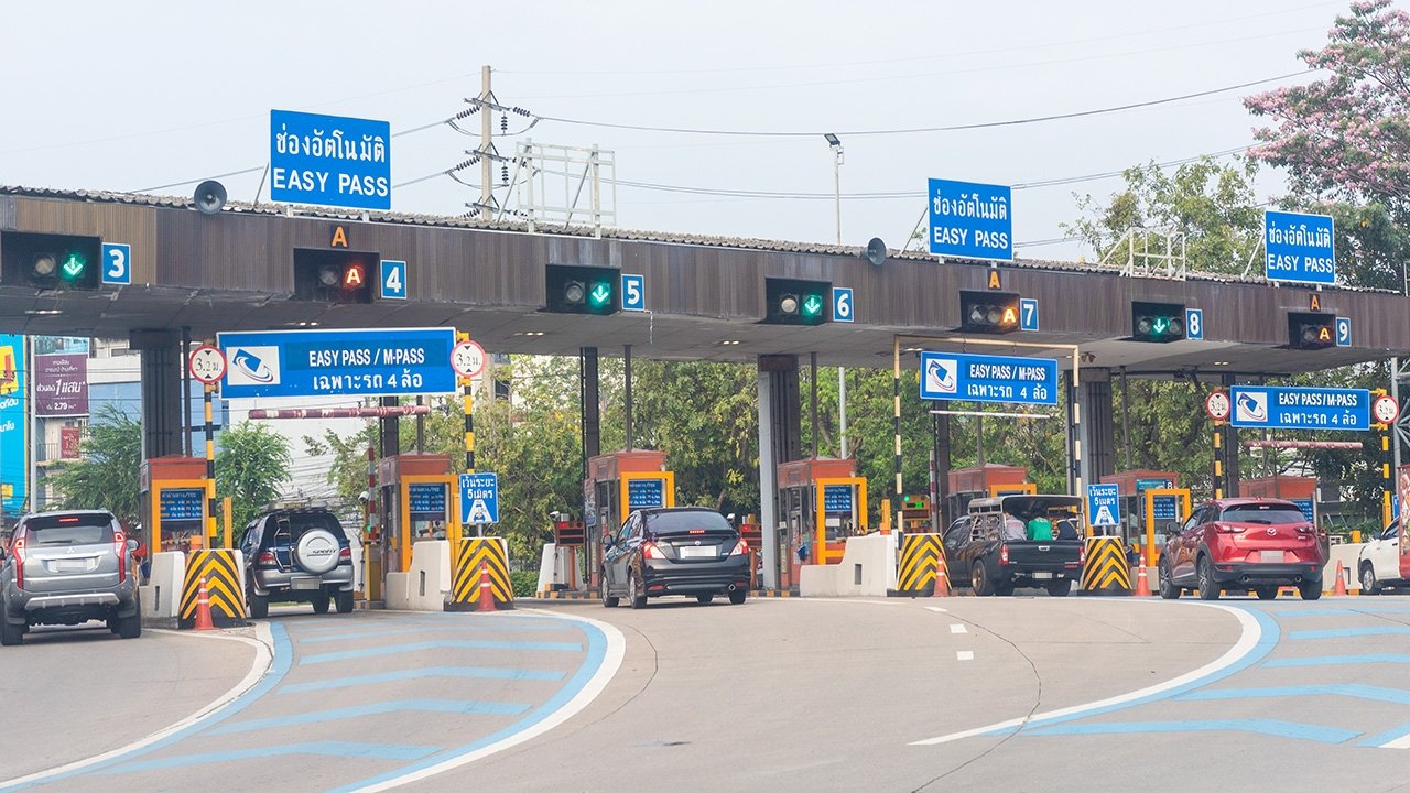 Toll Fees Waived on Three Bangkok Expressways for Makha Bucha Day