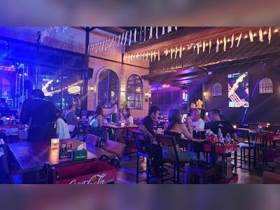 Feeling Nakornsithammarat Bar