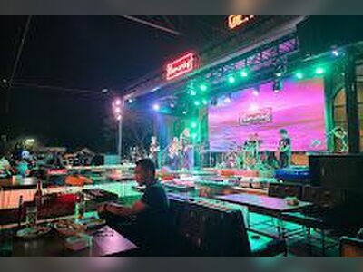 Feeling Nakornsithammarat Bar