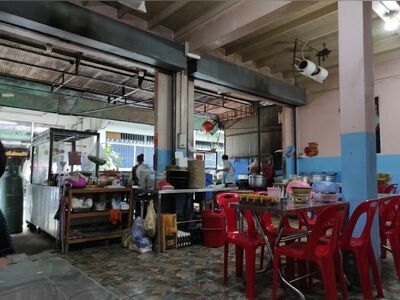 Ko Chin Food