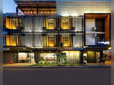 The Plug Hotel @ i-Biz Avenue