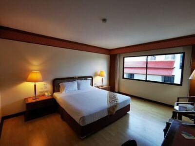 Grand Park Hotel