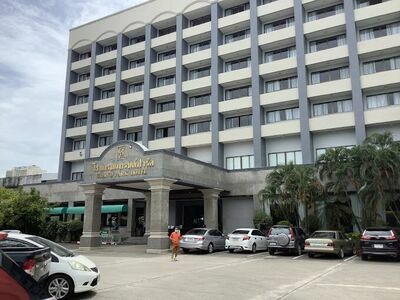 Grand Park Hotel