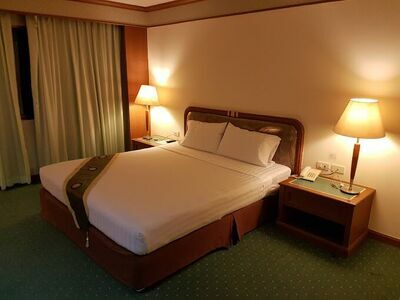 Grand Park Hotel
