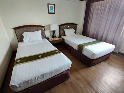 Grand Park Hotel