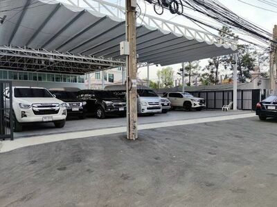 BANGKOK CAR CENTER