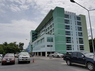 Nakharin Hospital