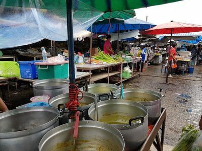 Hua It Food Market