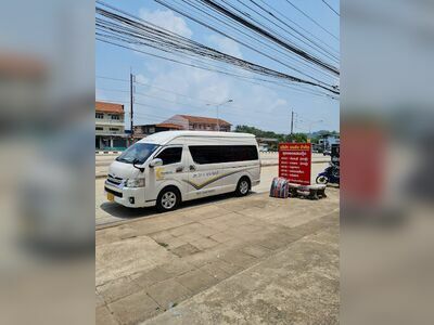 Van Queue for Koh Chang to Bangkok