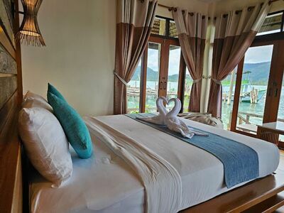 Salakphet Resort
