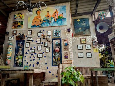 Blues Blues Arts & Food