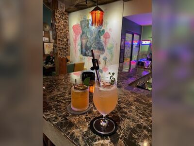 Jellyfish Bar & Tattoo