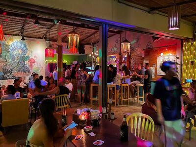 Jellyfish Bar & Tattoo