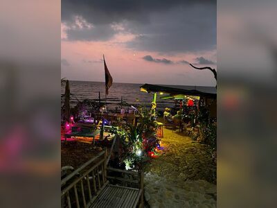 The Secret Pearl Bar