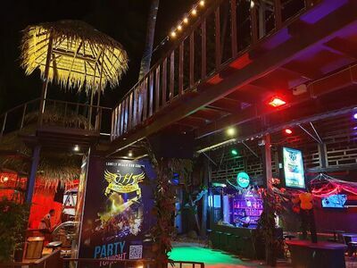 Himmel Bar