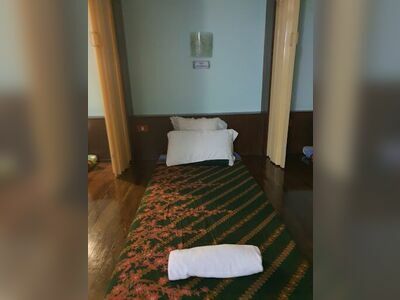 Natnaree Massage