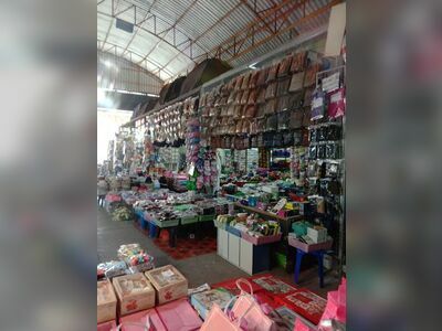 Sampeng Mueang Kon
