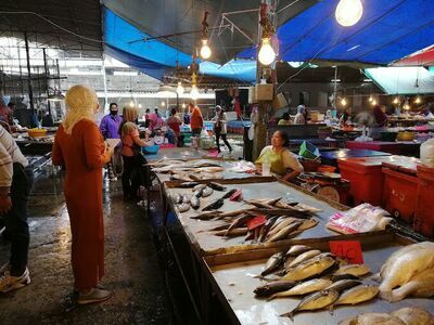 Hua It Food Market